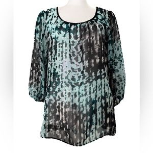 BCX Sheer 3/4 Length Sleeve Layering Top With Cutout In Back